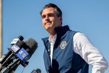 Gobernador de Oklahoma conmuta pena de muerte a Tremane Wood