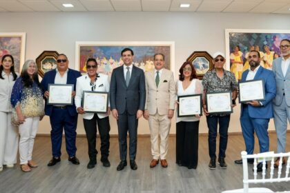 Ministerio de Cultura homenajea a seis leyendas del merengue