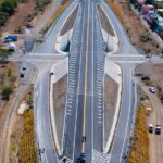 MOPC repara grieta en Circunvalación de Baní tras tormenta