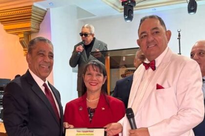 Jueza Fiordaliza Rodríguez destaca labor de Prensa & Comunidad Hispana