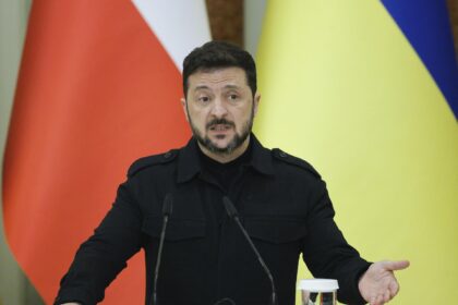 Zelenski acusa a Europa de inacción ante guerra y crisis globales