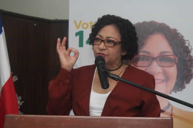 Frente Amplio niega vínculos con funcionarios del Gobierno