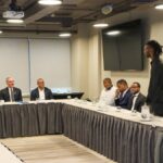 Abinader llama a fortalecer comunidad dominicana en Chile