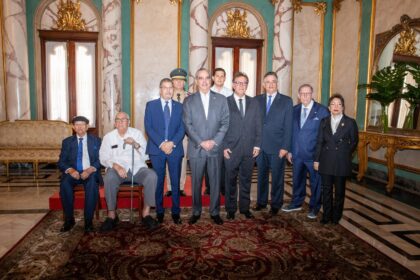 Abinader juramenta comisión para Museo Gesta de Abril 1965