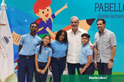 Abinader instaura Feria del Libro Cibao como evento anual en Santiago