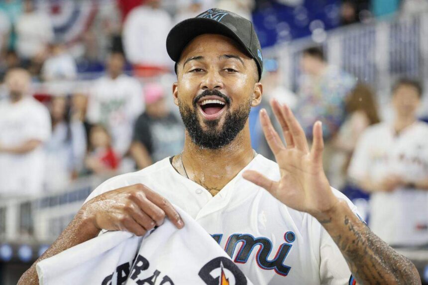 Sandy Alcántara lanza blanqueada y consolida su regreso con Miami