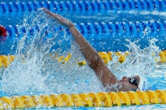 Jiménez y Díaz logran oro y pase a Panamericanos en natación RD