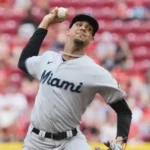 Eury Pérez crece en Marlins con guía de Sandy Alcántara