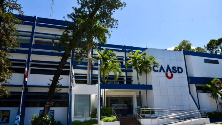 CAASD repara nueve averías y refuerza red de agua en Santo Domingo