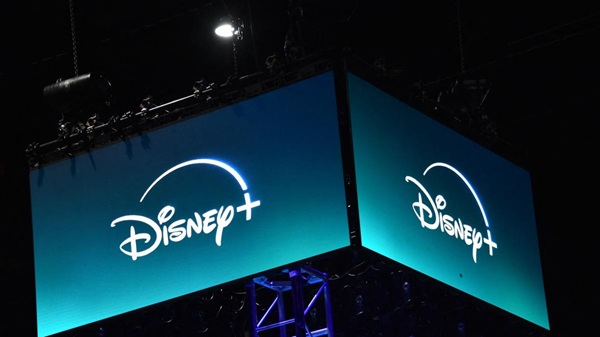 Disney gana 4,649 mdd y apuesta por tecnología en 2026