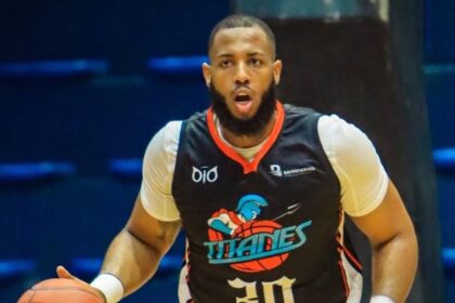 Araújo y Reyes guían victoria de Titanes sobre Reales 87-83