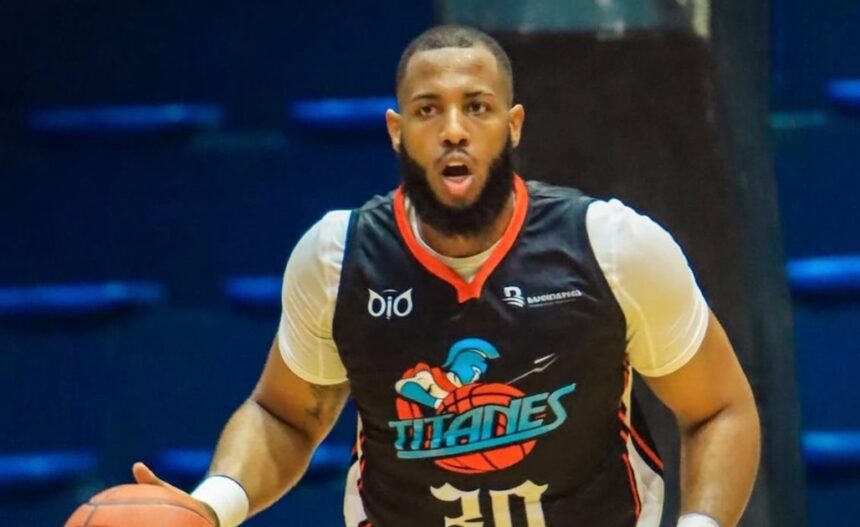 Araújo y Reyes guían victoria de Titanes sobre Reales 87-83