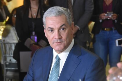 Gonzalo Castillo reactiva agenda en el PLD con miras a 2028