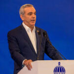 Gobierno y gremios de enfermería dialogan para evitar paro