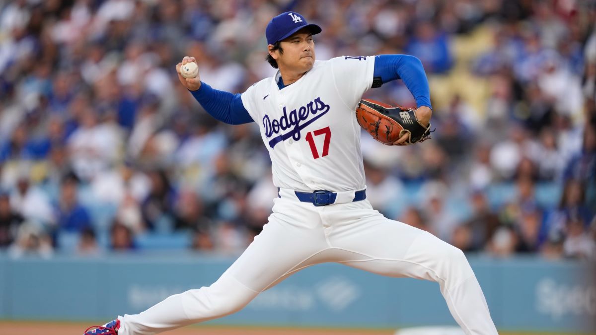 Ohtani lanza seis innings sin hits y conecta jonrón ante Rockies