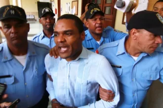 Aplazan audiencia para revocar arresto domiciliario a Donni Santana