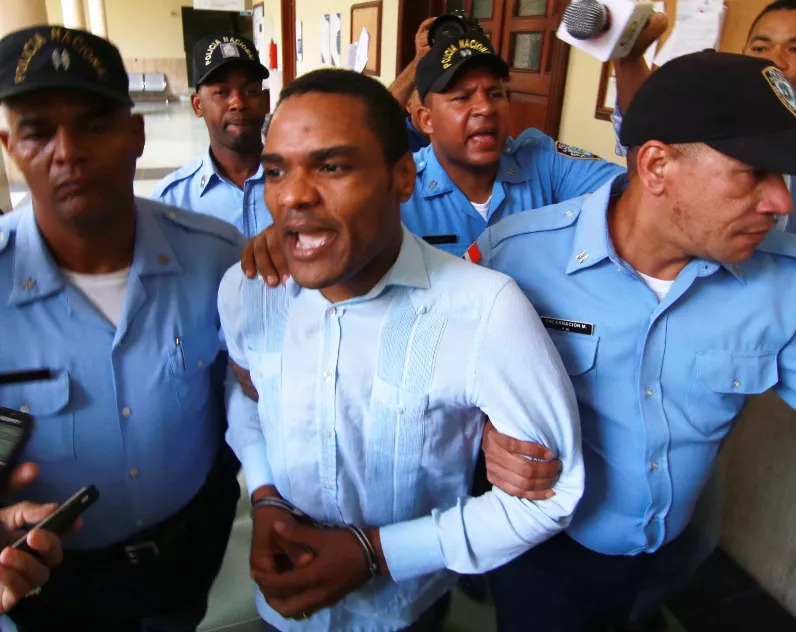 Aplazan audiencia para revocar arresto domiciliario a Donni Santana