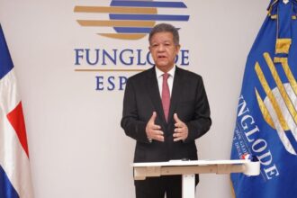 Leonel Fernández refuerza Fuerza del Pueblo y agenda en Madrid