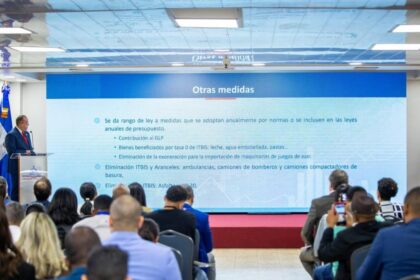 Sectores dominicanos respaldan plan fiscal anticrisis del Gobierno