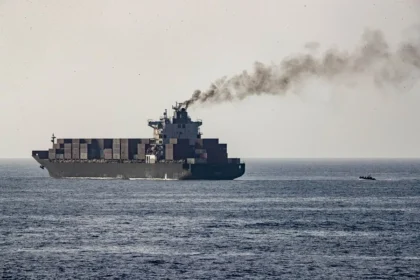 Tres marineros indios mueren tras ataque de EE.UU. en Omán