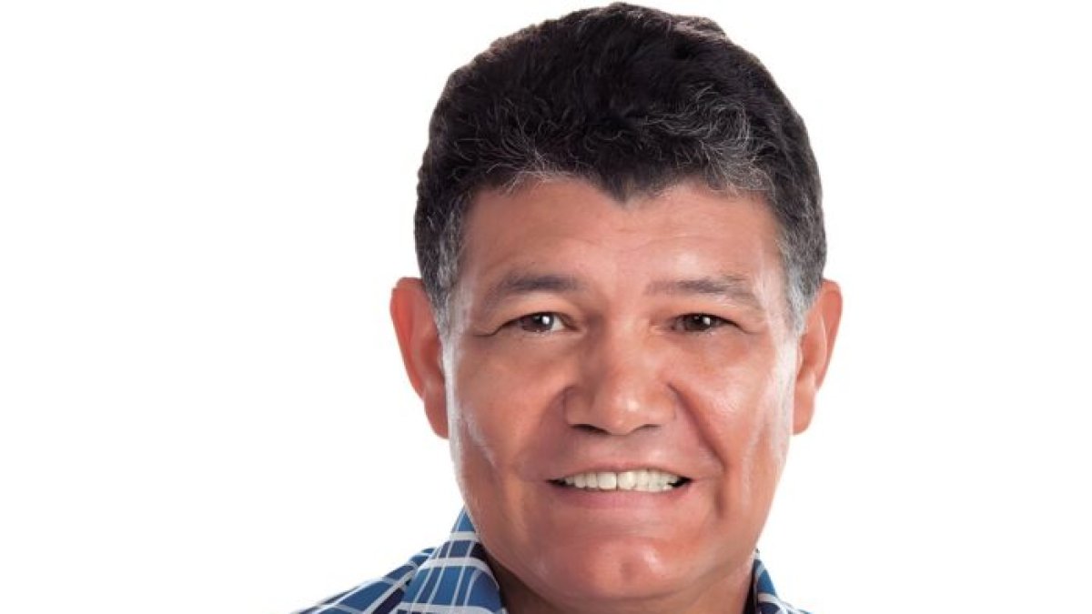 Alcalde de Santo Domingo Oeste pide licencia de dos años