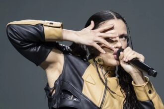 Rosalía y figuras de cine apoyan a España ante Austria en EE UU