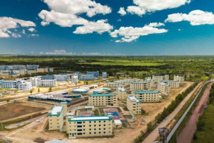 Las Parras ampliará capacidad con traslado de 2,400 internos